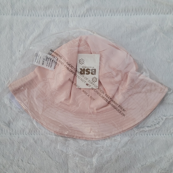 NWT By Samii Ryan Care Bears Funshine Bucket Hat - Picture 2 of 2